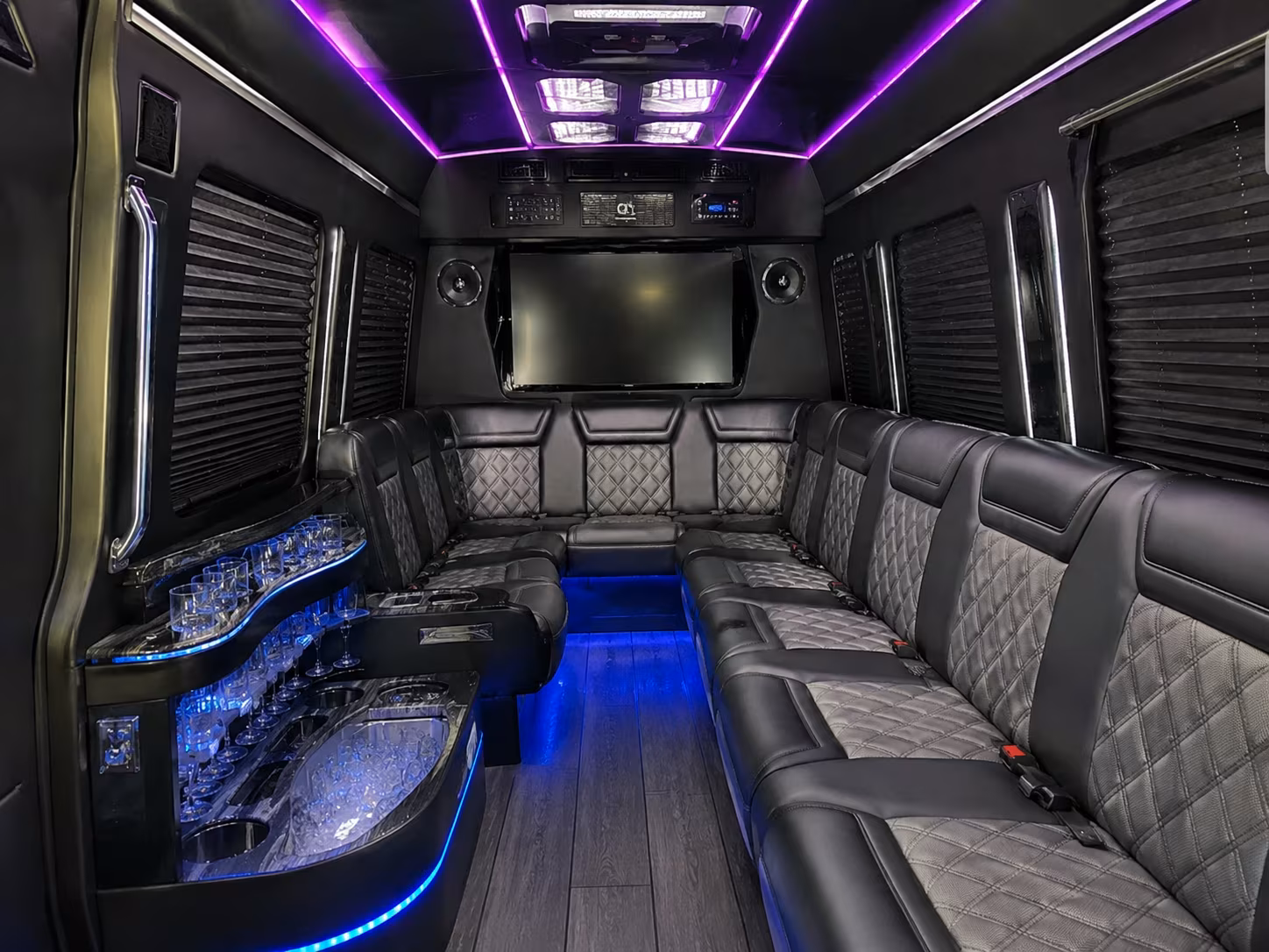 busrentallargo com is here for every buccaneers game day trip to raymond james