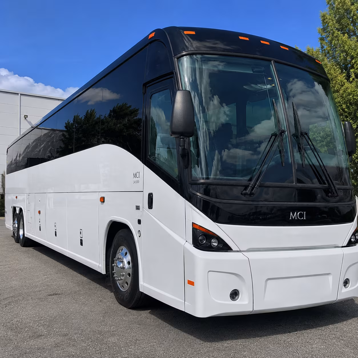 corporate event and team outing transportation for largo businesses