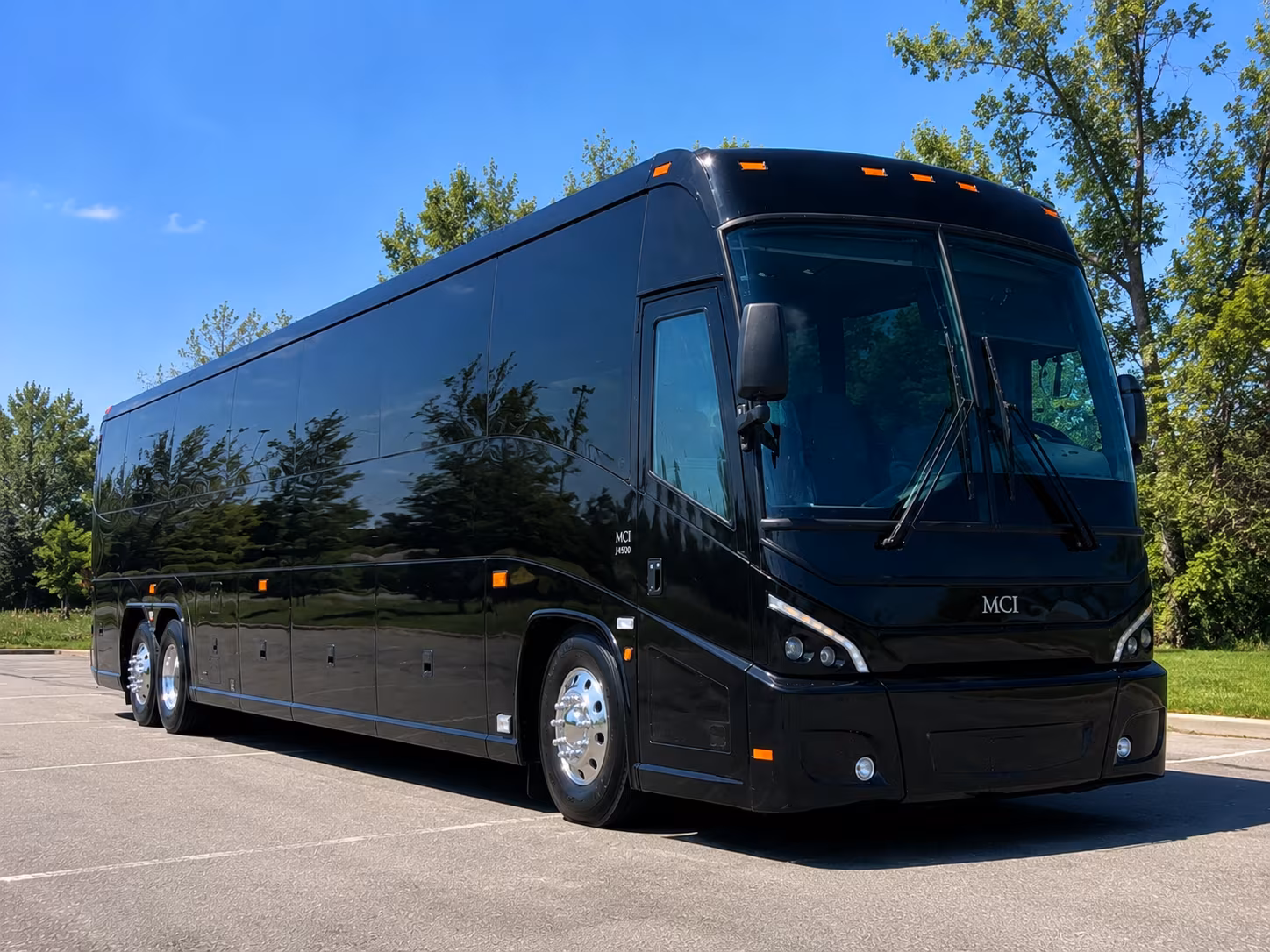 how the type of bus you choose changes the price in largo florida