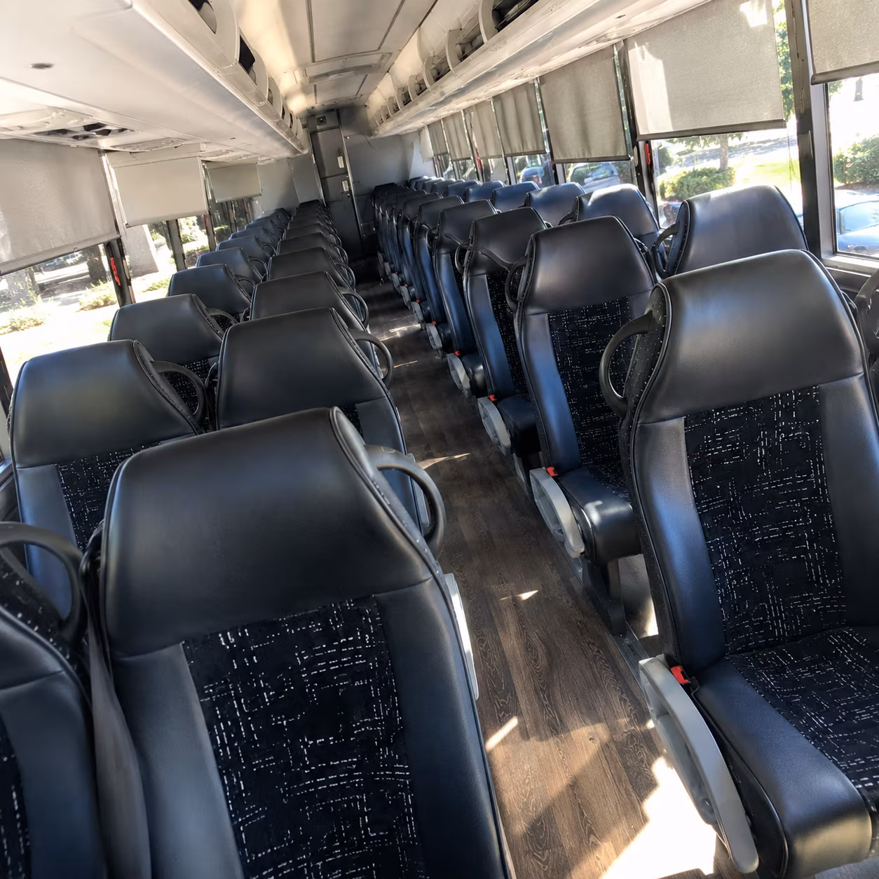 largo bus rental service area